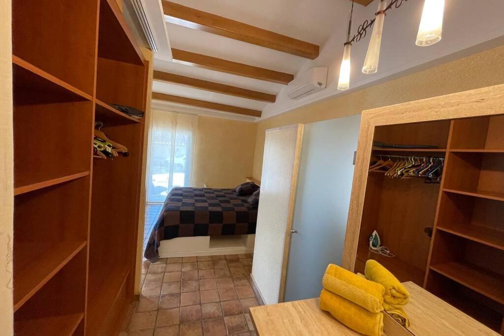 Villa Cozy Empuriabrava Piscina Privada Eksteriør bilde